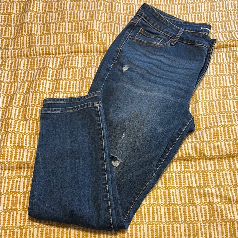 Old Navy Pop Icon Skinny Jeans with Distressing.